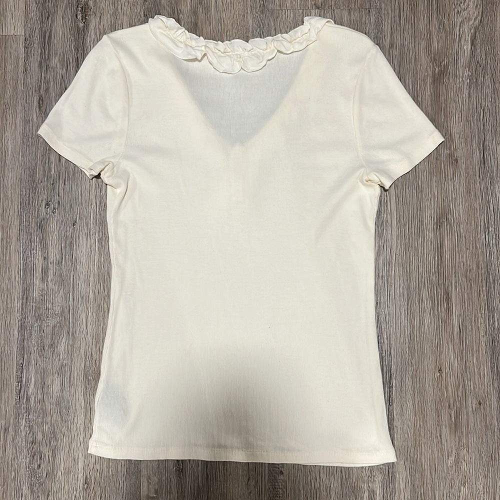 Lauren Ralph Lauren Ruffle V-neck Ribbed Top​​​ - Picture 7 of 11